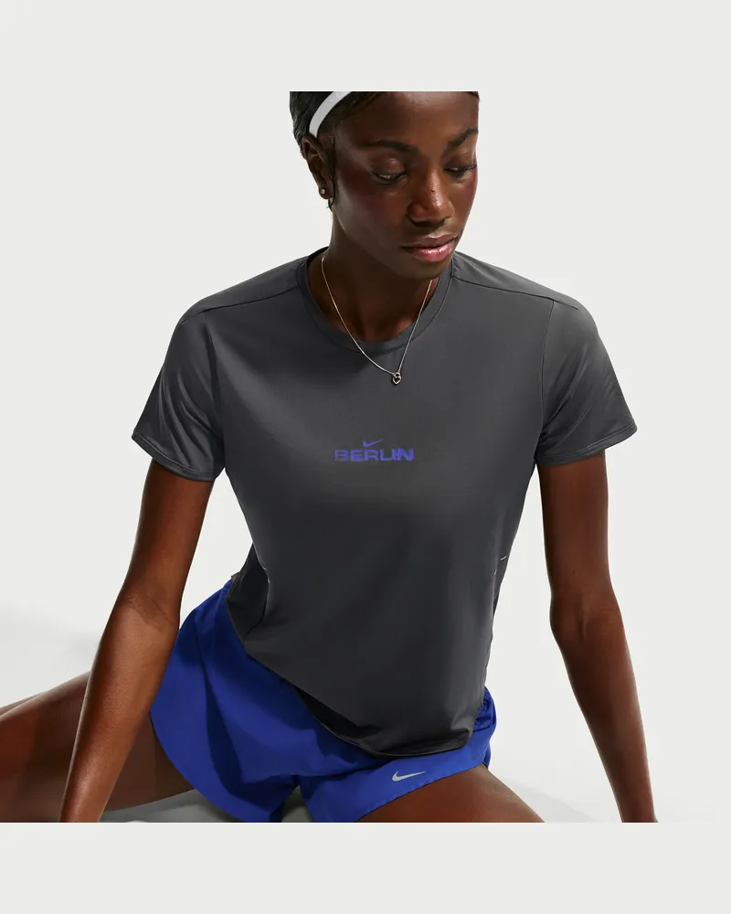 Nike Swift Dri-FIT Kurzarm-Laufoberteil (Damen) - Grau Grau