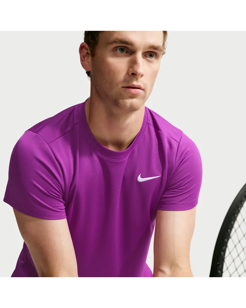 Nike Court Victory Dri-FIT Tennisoberteil für Herren - Lila Lila