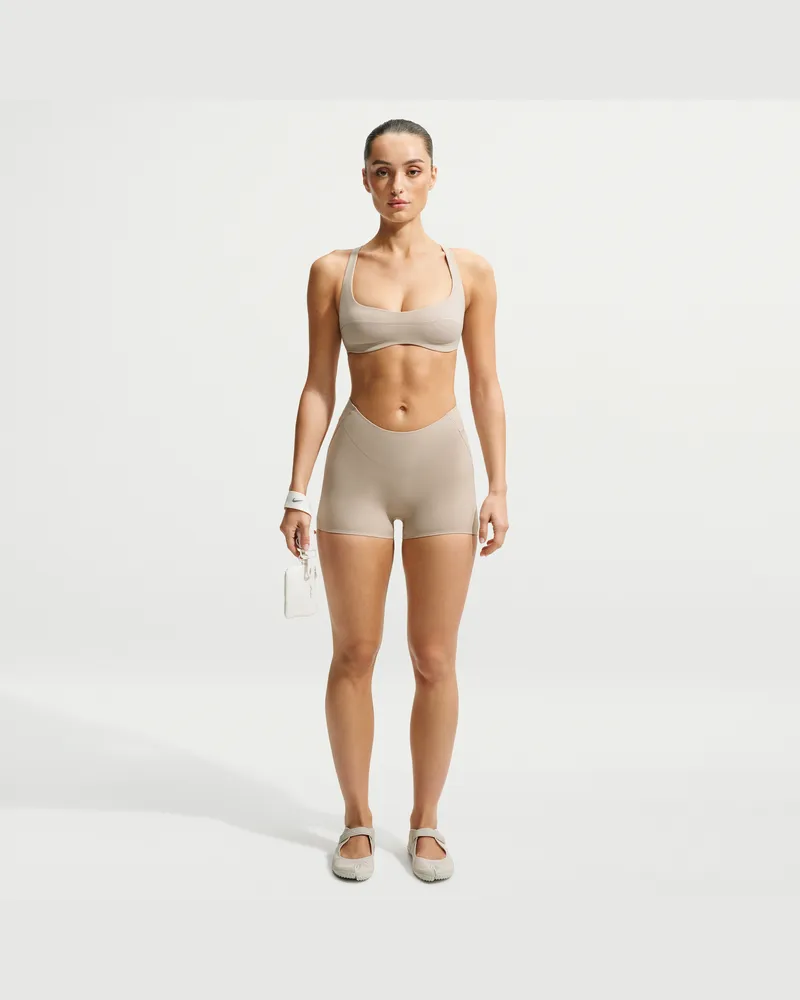 Nike SKIMS Studio Stretch Shorts (ca. 5 cm, Damen) - Weiß Weiß