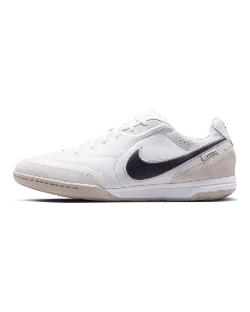 Nike Tiempo Streetgato Low-Top-Fußballschuh für Hallen- und Hartplätze - Weiß Weiß