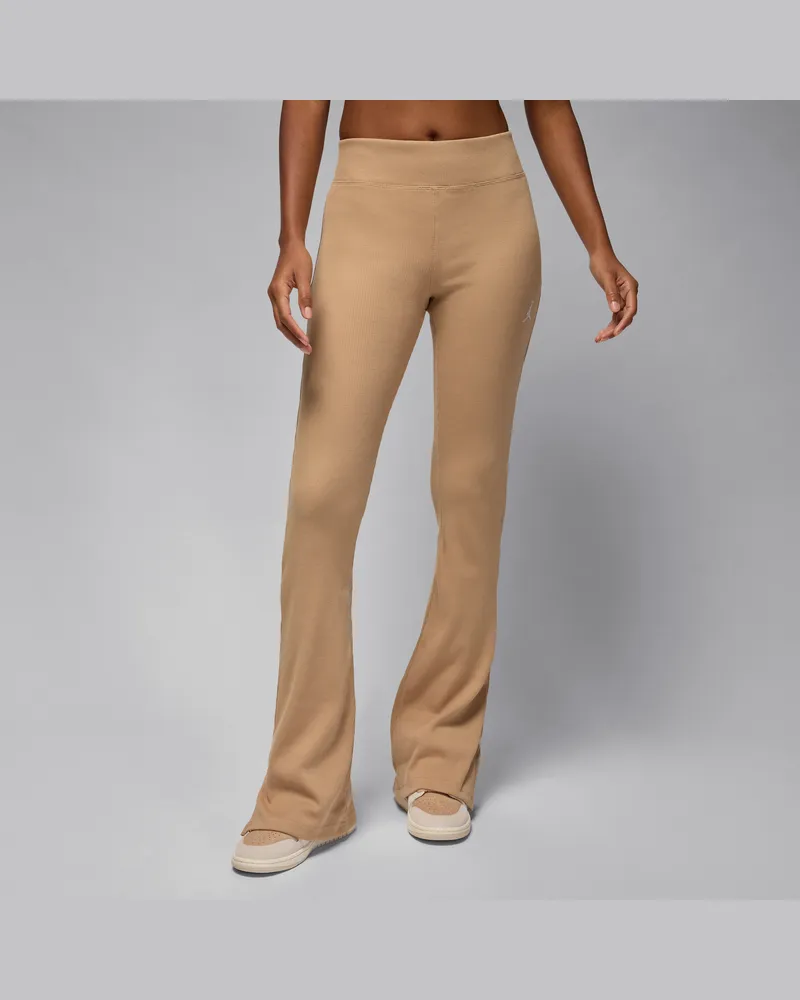 Jordan Brooklyn Essentials Leggings mit mittelhohem Bund und ausgestelltem Bein (Damen) - Braun Braun