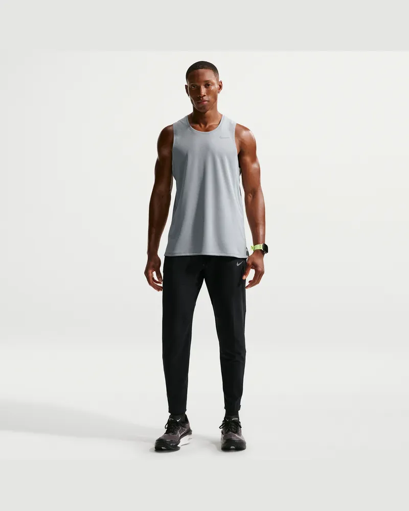 Nike Stride Dri-FIT Laufhose aus Webmaterial (Herren) - Schwarz Schwarz