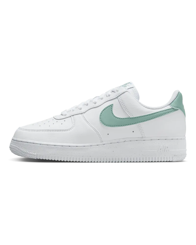 Nike Air Force 1 '07 SE Suede Damenschuh - Weiß Weiß