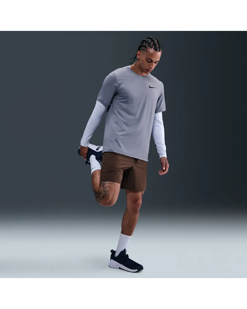 Nike Unlimited vielseitige Dri-FIT Herrenshorts ohne Futter (ca. 18 cm) - Braun Braun