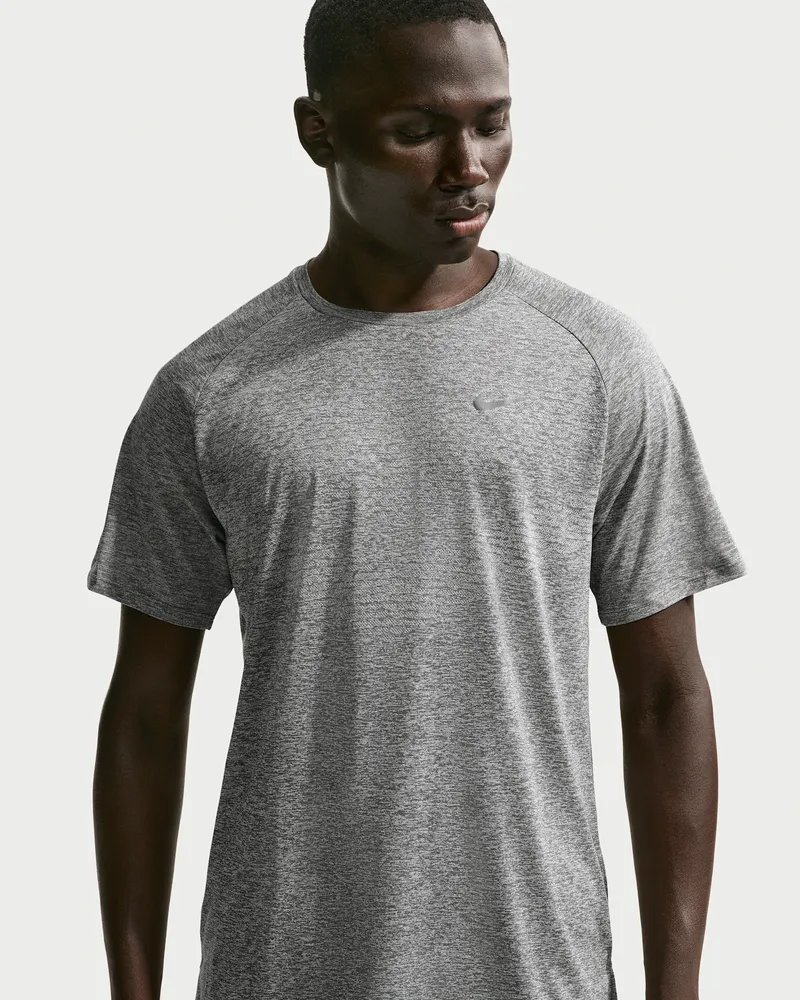 Nike Stride Dri-FIT ADV Kurzarm-Laufoberteil (Herren) - Grau Grau