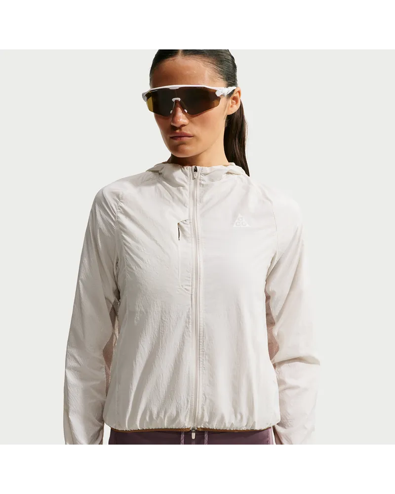 Nike ACG "Aireez" Traillaufjacke mit UV-Schutz (Damen) - Braun Braun