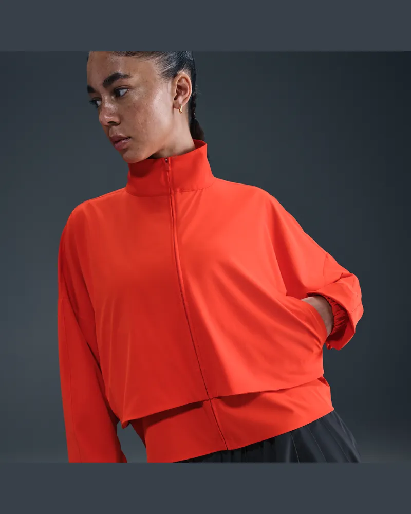 Nike 24.7 PerfectStretch Dri-FIT Oversize-Jacke mit durchgehendem Reißverschluss (Damen) - Rot Rot