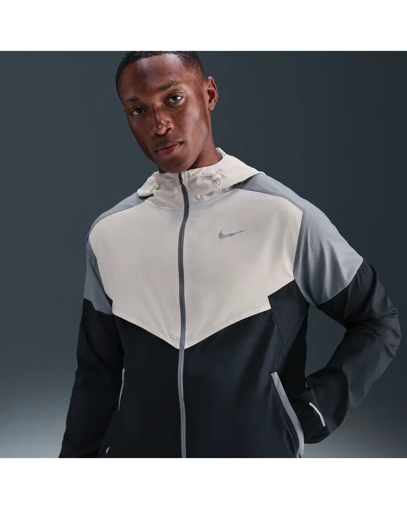 Nike Impossibly Light Windrunner Laufjacke (Herren) - Grau Grau