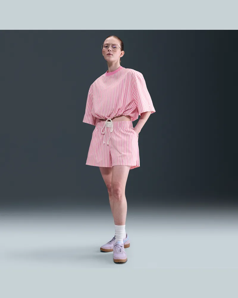 Nike Sportswear Chill Poplin weite Streifen-Shorts mit mittelhohem Bund (Damen) - Pink Pink