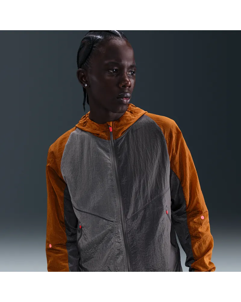 Nike Running Division wasserabweisende Laufjacke (Herren) - Grau Grau