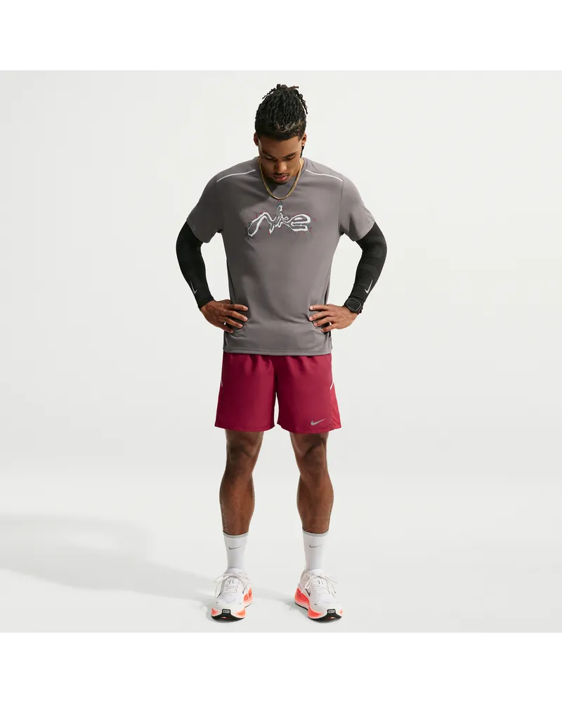 Nike Miler Dri-FIT 2-in-1-Laufshorts (Herren, ca. 18 cm) - Rot Rot
