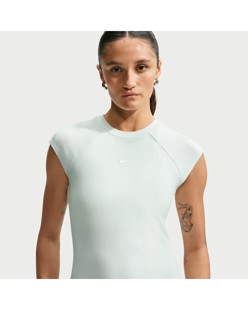 Nike Chill Knit kurzärmliges, eng geschnittenes Ripp-Oberteil (Damen) - Grün Grün