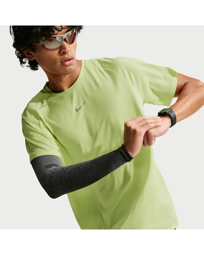 Nike Stride Aero-FIT Kurzarm-Laufoberteil (Herren) - Gelb Gelb