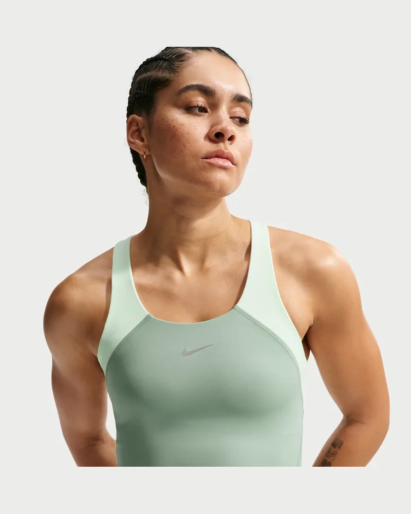 Nike Tempo verkürztes Sport-BH-Tanktop mit mittlerem Halt - Grün Grün