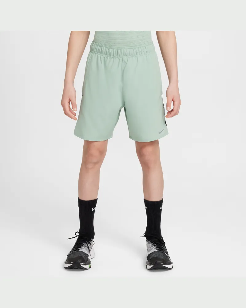 Nike Dri-FIT Challenger Trainingsshorts für ältere Kinder (Jungen) - Grün Grün