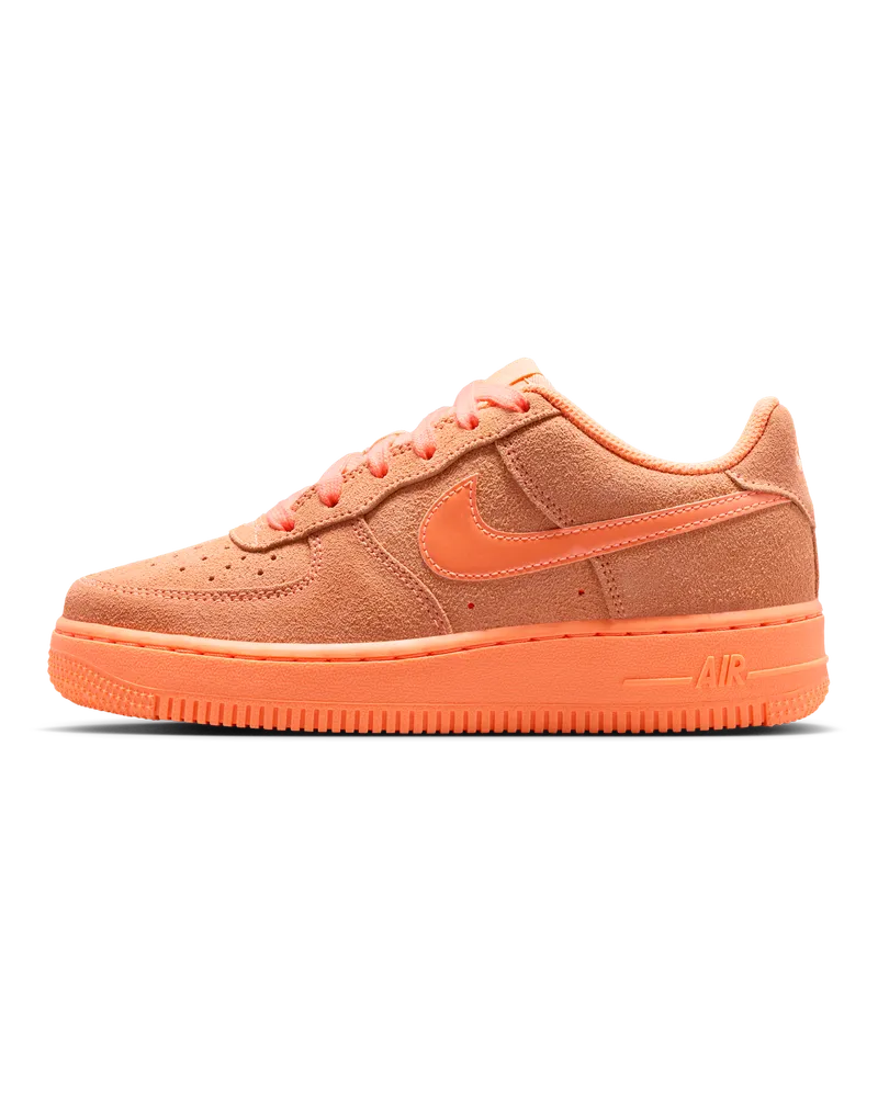Nike Air Force 1 Suede Schuh (ältere Kinder) - Orange Orange