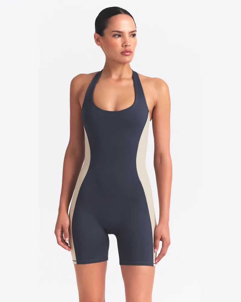 Nike SKIMS Matte Shine Mix T-Back-Einteiler - Blau Blau