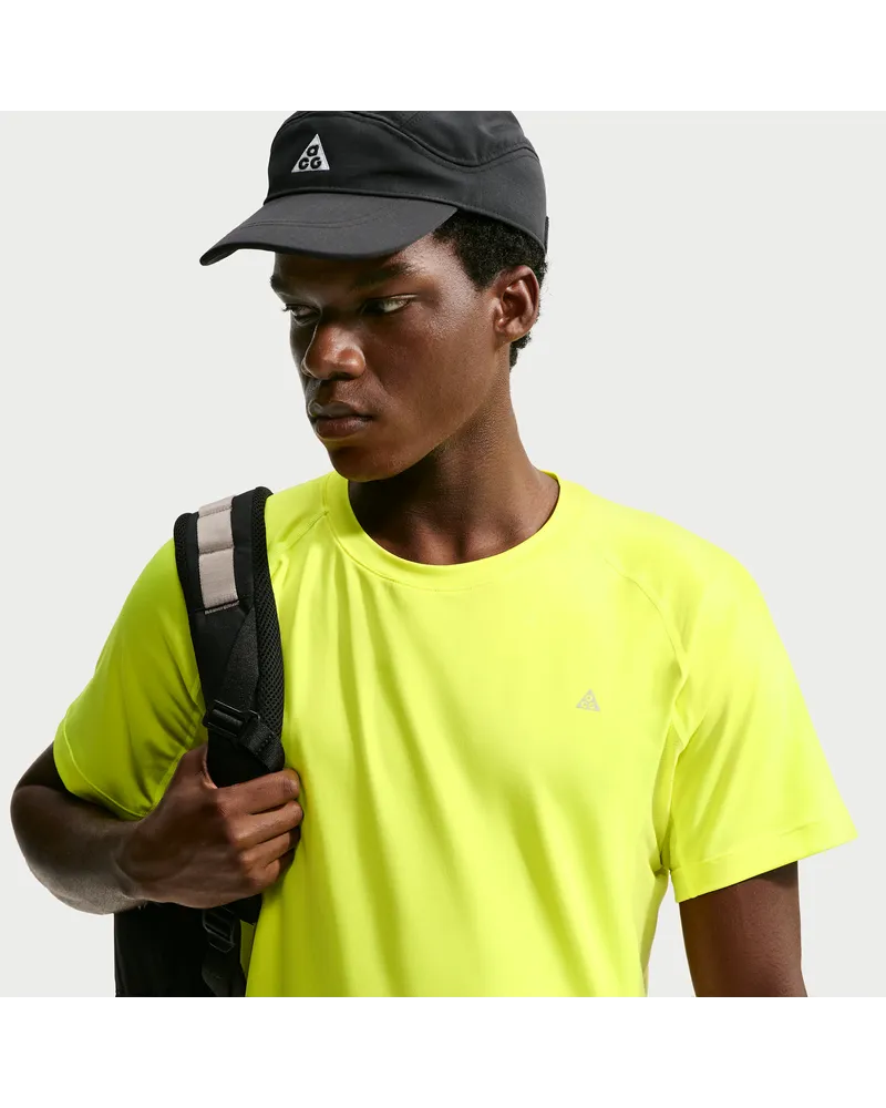 Nike ACG Wildsee Funktions-Kurzarmshirt mit Dri-FIT-Technologie (Herren) - Gelb Gelb