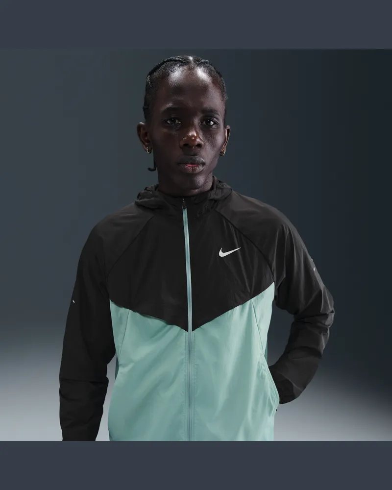Nike Stride Repel-Laufjacke mit UV-Schutz (Herren) - Schwarz Schwarz