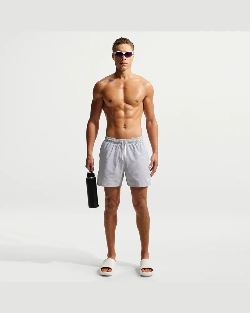 Nike Swim Breaker Volley Badeshorts (ca. 12,5 cm) mit integriertem Slip und Wellenstruktur (Herren) - Schwarz Schwarz