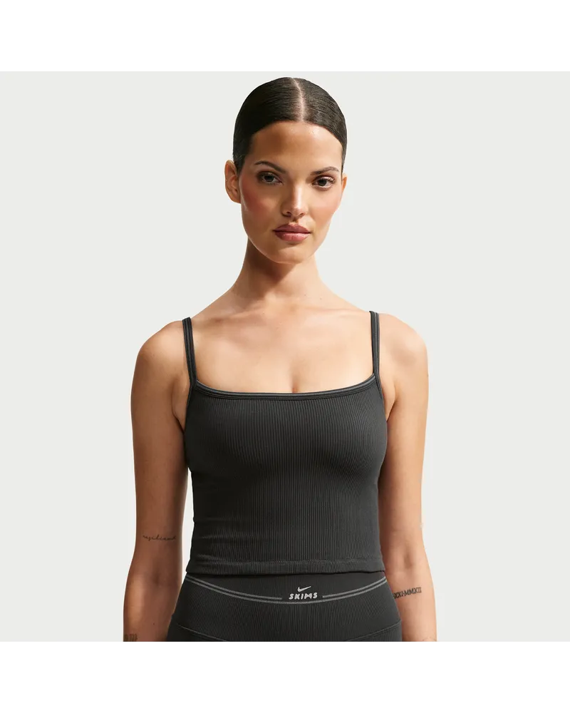 Nike SKIMS Cami-Tanktop aus nahtlosem Rippmaterial (Damen) - Schwarz Schwarz