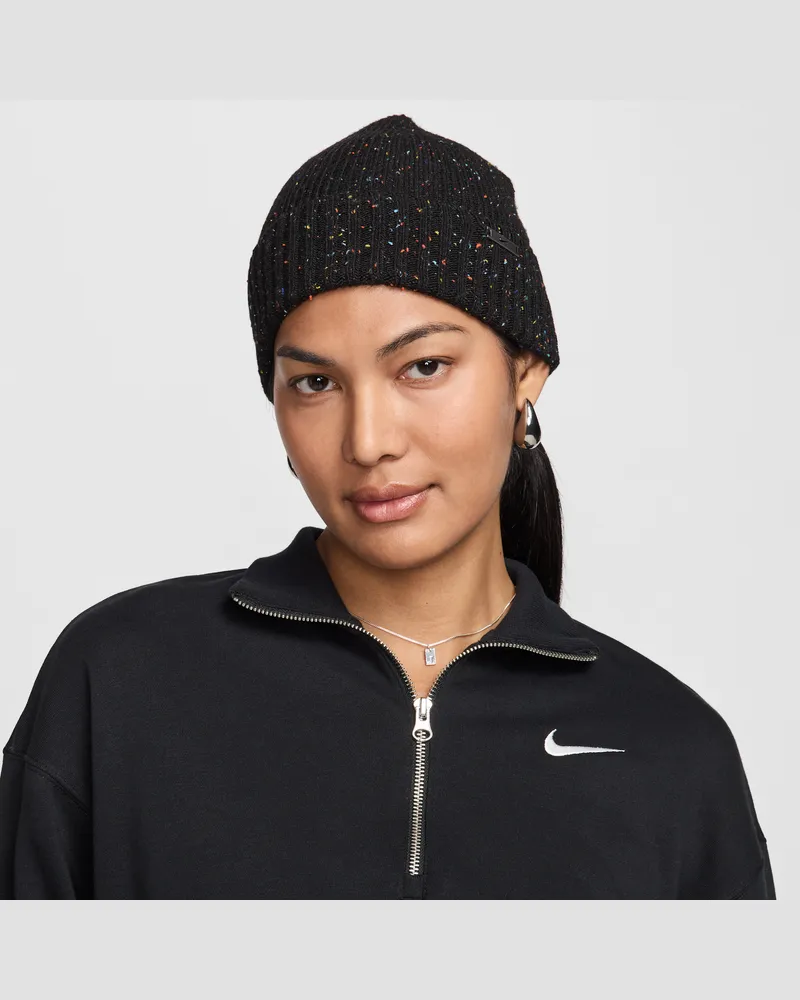 Nike Terra Life Beanie mit kurzem Umschlag - Schwarz Schwarz