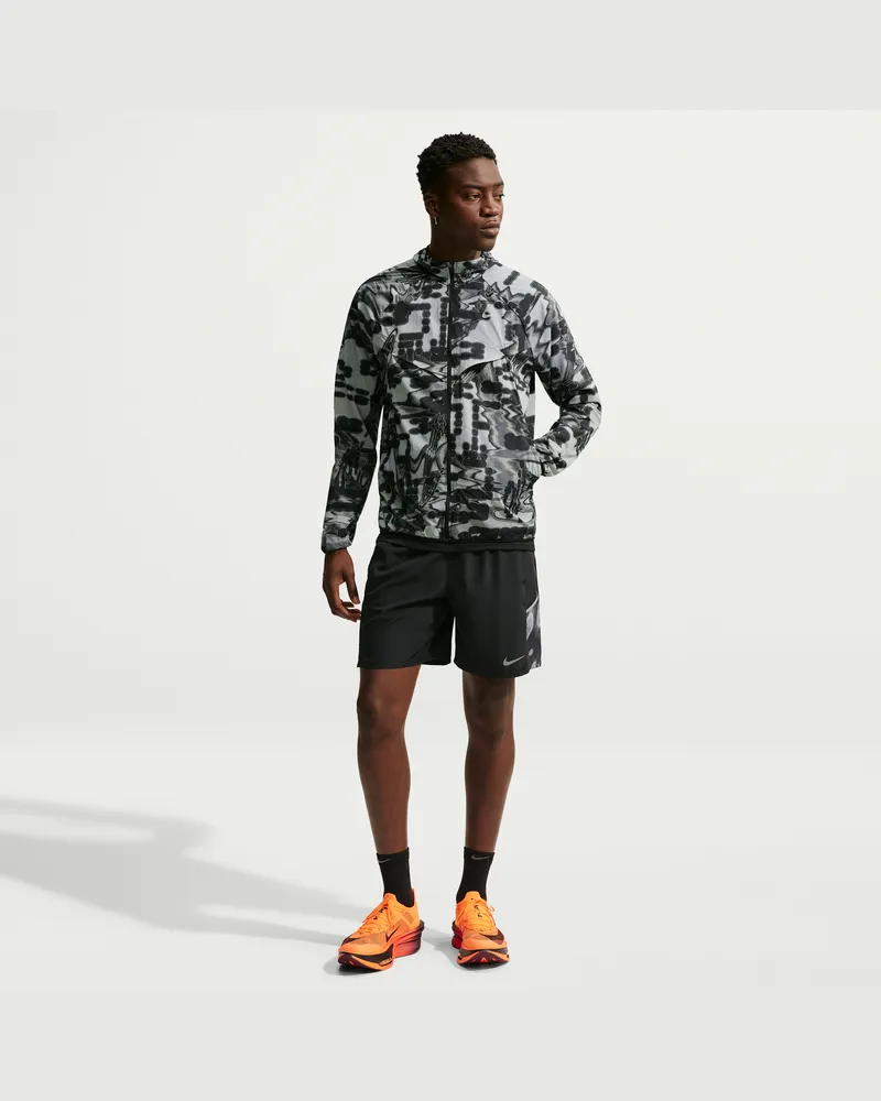 Nike Stride Repel Laufjacke mit Print und UV-Schutz (Herren) - Grau Grau