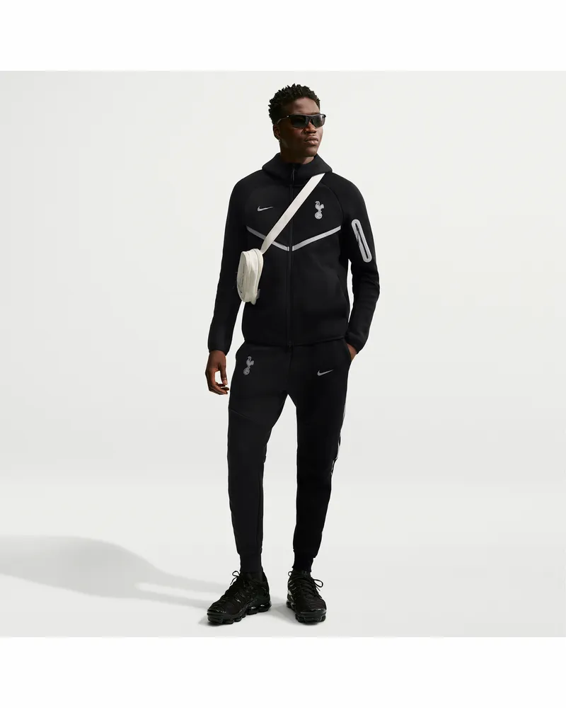 Nike Tottenham Hotspur Tech Fleece  Fußball-Jogger (Herren) - Schwarz Schwarz