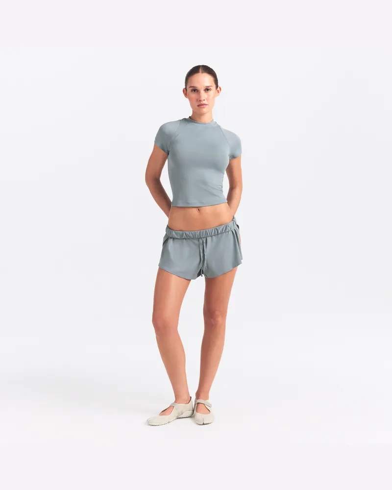 Nike SKIMS Airy Minishorts für Damen - Schwarz Schwarz