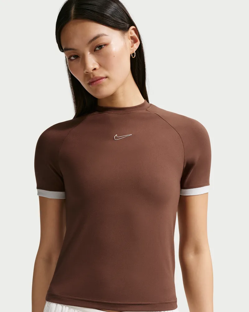 Nike Kurzarm-Oberteil mit enger Passform (Damen) - Braun Braun
