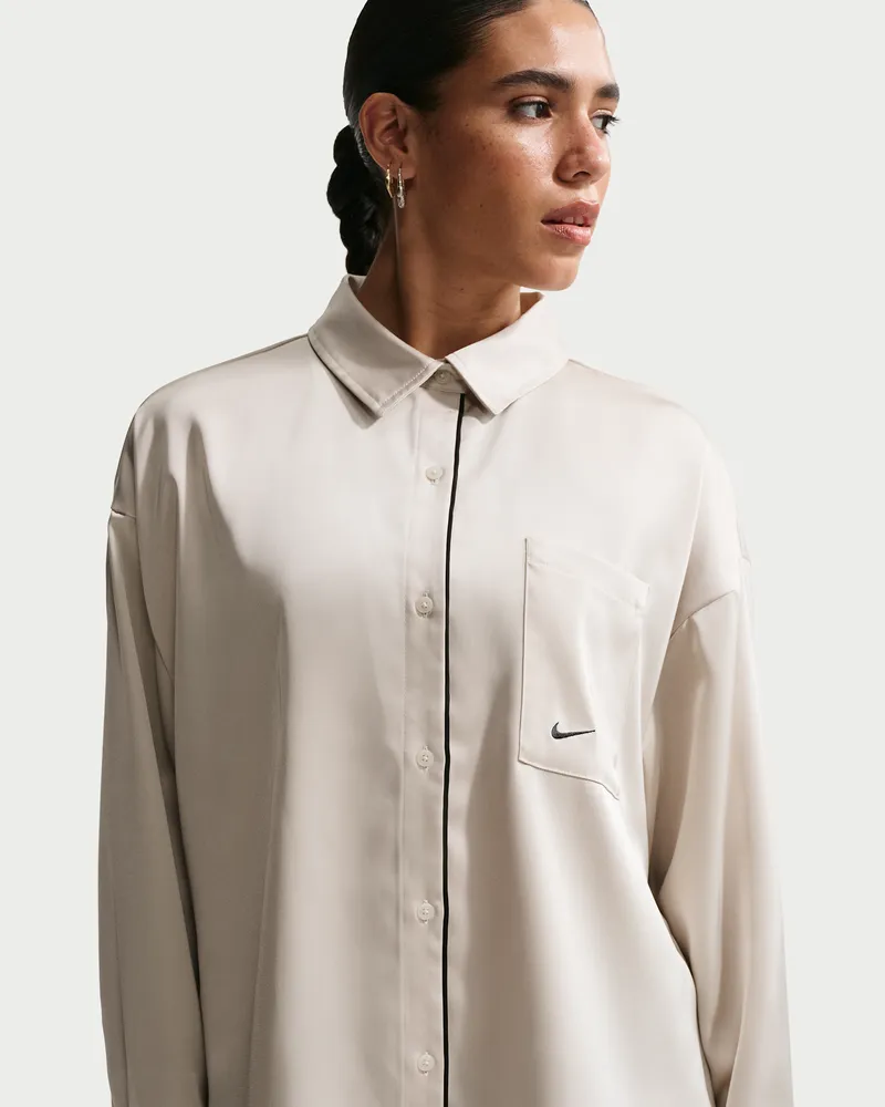 Nike Oversize-Longsleeve aus Satin (Damen) - Grau Grau
