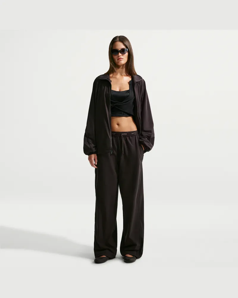 Nike SKIMS Stretch Nylon Oversize-Hose (Damen) - Braun Braun