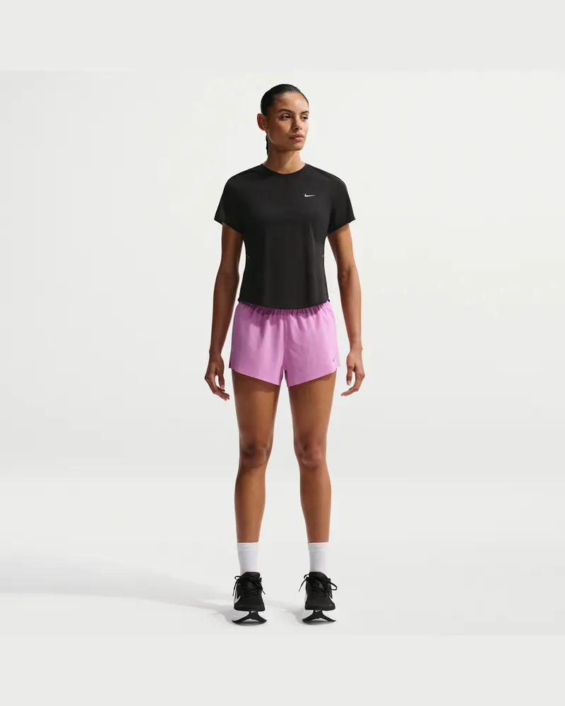 Nike Swift Breathe Dri-Fit Laufshorts mit integriertem Slip und mittelhohem Bund (Damen, ca. 6,5 cm) - Lila Lila