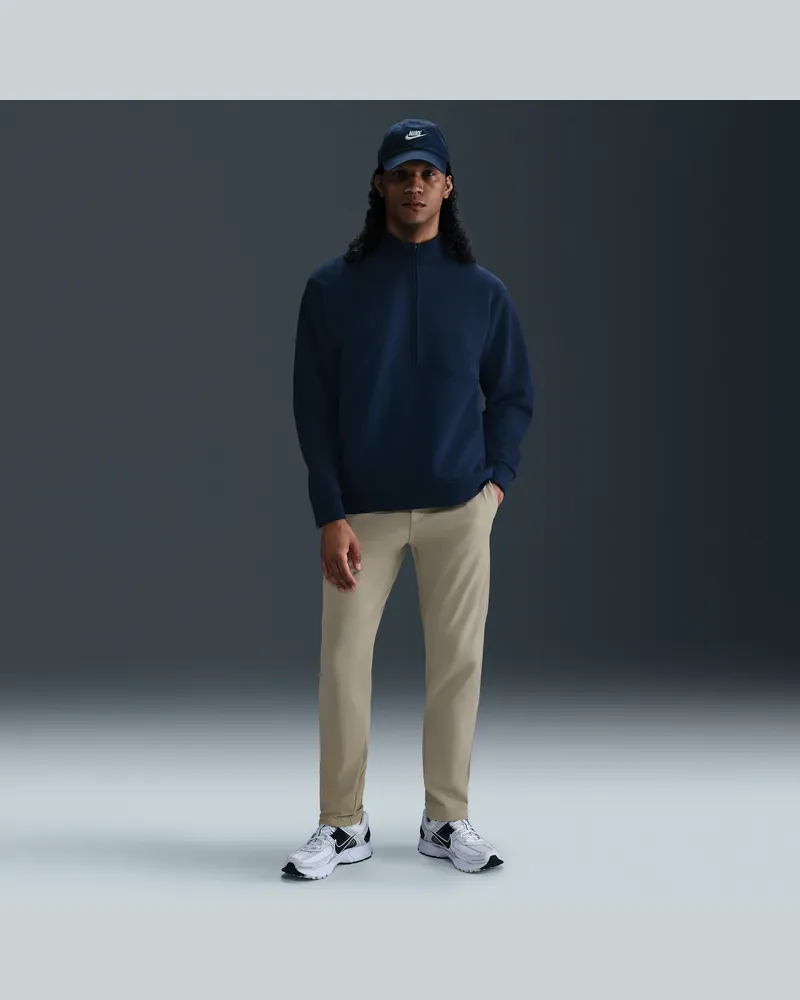 Nike 24.7 PerfectStretch Chinohose mit Dri-FIT-Technologie und schmaler Passform (Herren) - Braun Braun