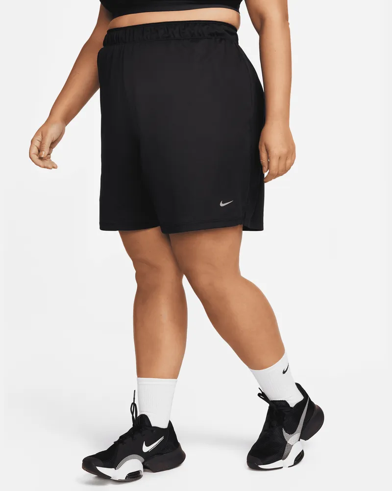 Nike Dri-FIT Attack ungefütterte Shorts mit mittelhohem Bund (ca. 13 cm) (Damen, große Größe) - Schwarz Schwarz