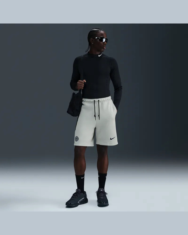 Nike Inter Mailand Tech  Fußball-Fleece-Shorts (Herren) - Grau Grau