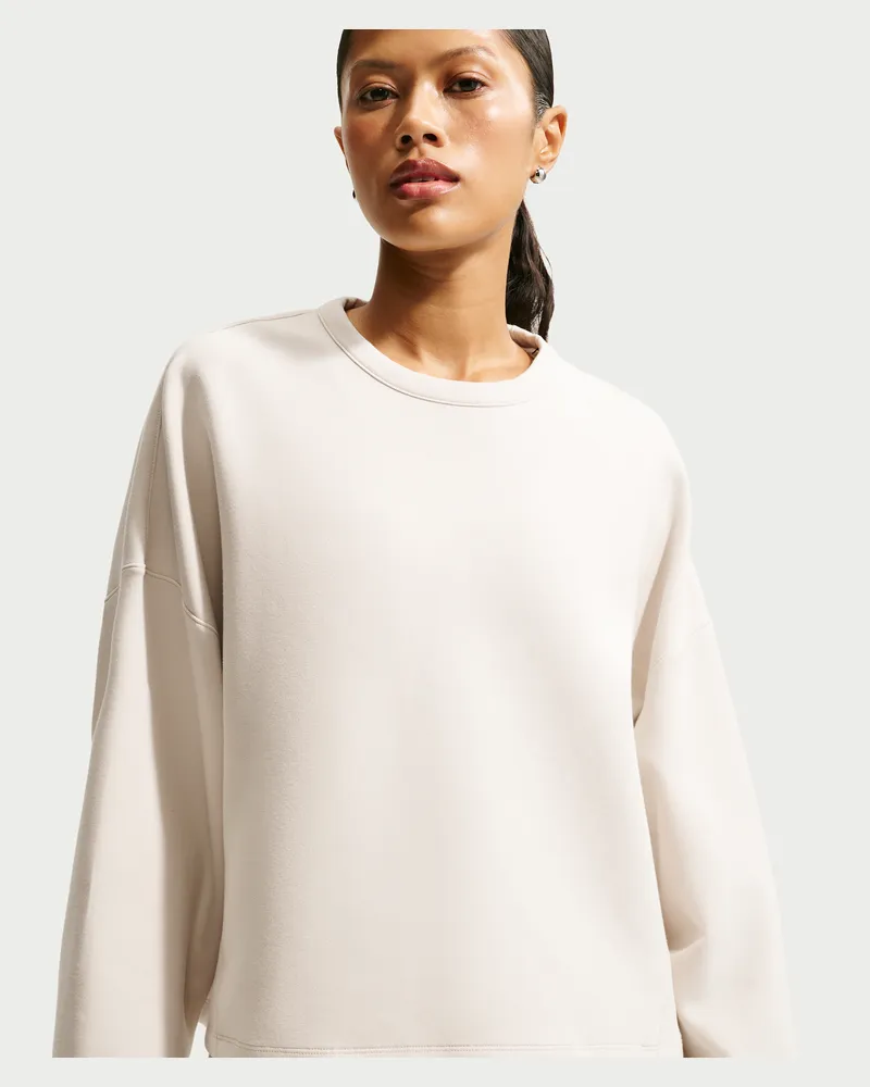 Nike 24.7 ImpossiblySoft Oversize-Rundhalsshirt mit Dri-FIT-Technologie (Damen) - Braun Braun