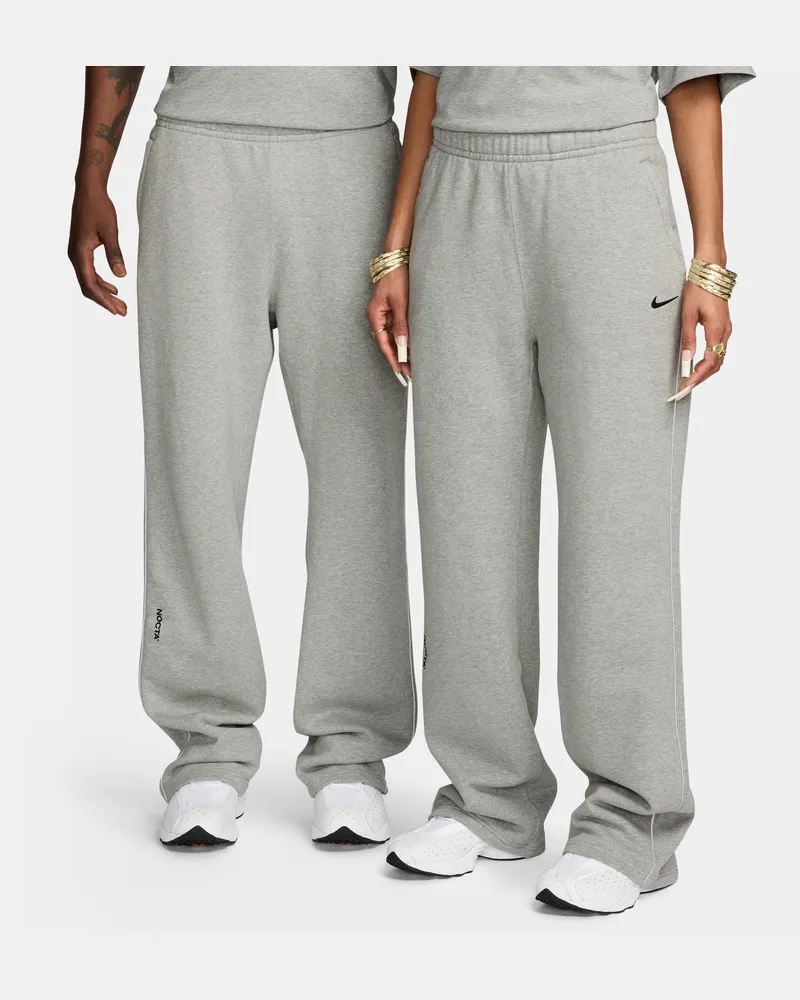 Nike NOCTA NOCTA Fleece CS Trainingshose mit offenem Saum (Herren) - Grau Grau