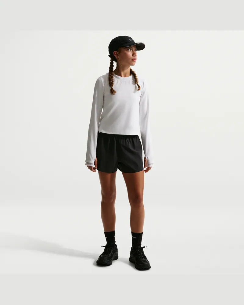 Nike MAVN Dri-FIT Repel Laufshorts mit mittelhohem Bund (Mädchen, ca. 8 cm) - Schwarz Schwarz