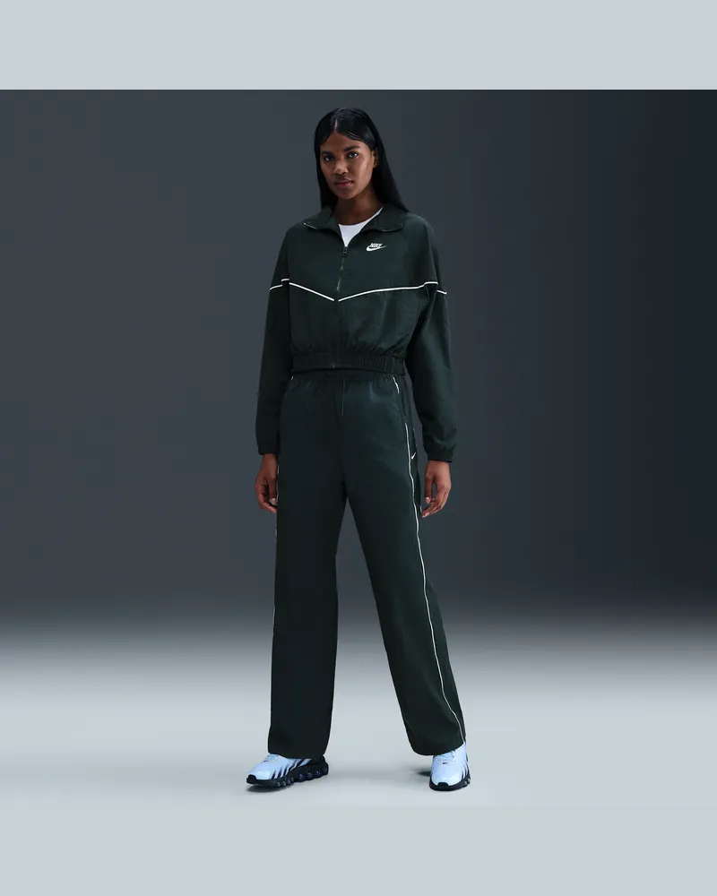 Nike Windrunner Webhose mit offenem Saum und hohem Taillenbund (Damen) - Grün Grün