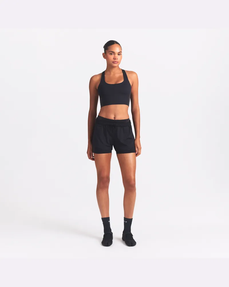 Nike SKIMS Airy Minishorts für Damen - Schwarz Schwarz