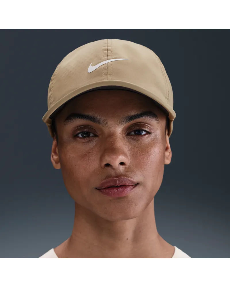 Nike Dri-FIT Club unstrukturierte Featherlight Cap - Braun Braun