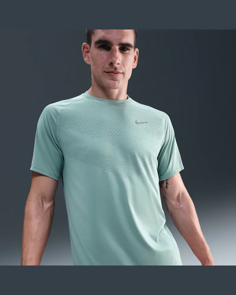 Nike Stride Dri-FIT ADV Kurzarm-Laufoberteil (Herren) - Grün Grün