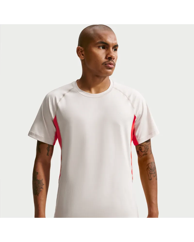 Nike ACG „Wildsee“ Dri-FIT-Funktionsoberteil mit kurzen Ärmeln für Herren - Braun Braun