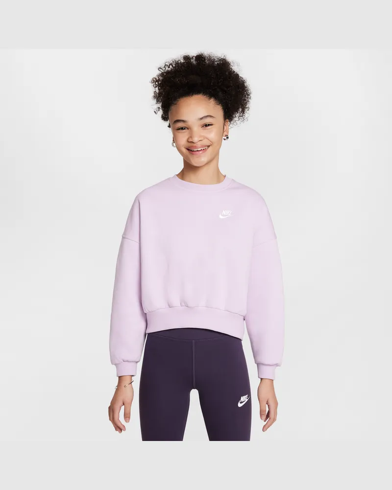 Nike Sportswear Club Fleece-Sweatshirt mit Rundhalsausschnitt und kastiger Passform (Mädchen) - Lila Lila