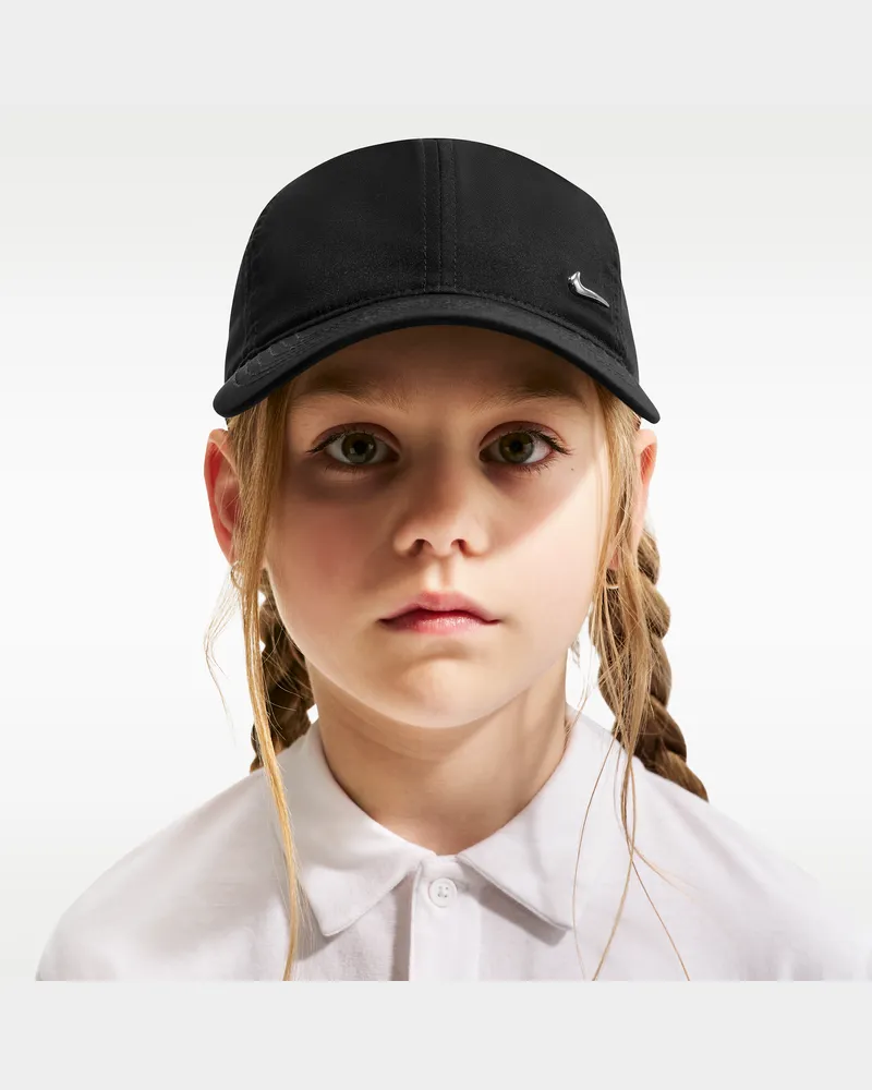 Nike Dri-FIT Metal Swoosh Club Cap (jüngere Kinder) - Schwarz Schwarz