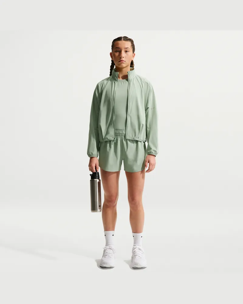 Nike MAVN Dri-FIT Repel Laufshorts mit mittelhohem Bund (Mädchen, ca. 8 cm) - Grün Grün