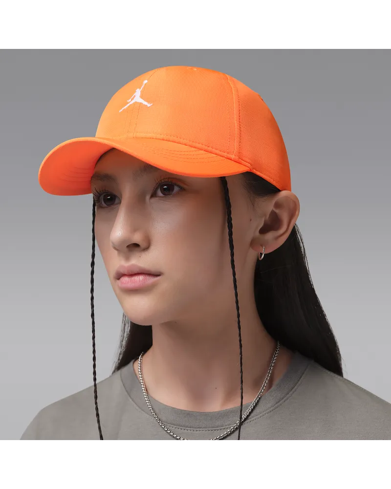 Jordan Essentials Cap mit Dri-FIT-Technologie (ältere Kinder) - Orange Orange
