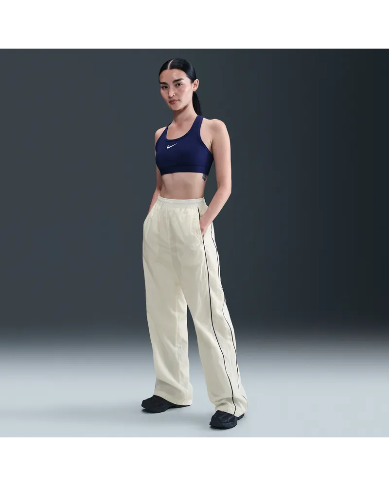 Nike Windrunner Webhose mit offenem Saum und hohem Taillenbund (Damen) - Weiß Weiß