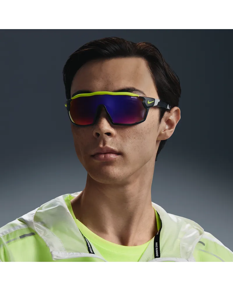 Nike Show X Rush Field Tint Sonnenbrille - Schwarz Schwarz